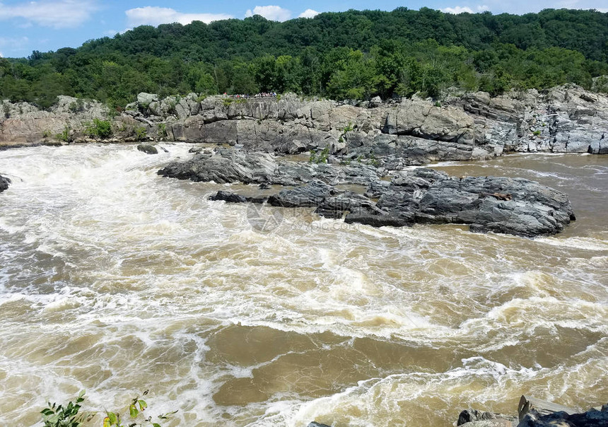 美国弗吉尼亚州大瀑布的波托马克河图片