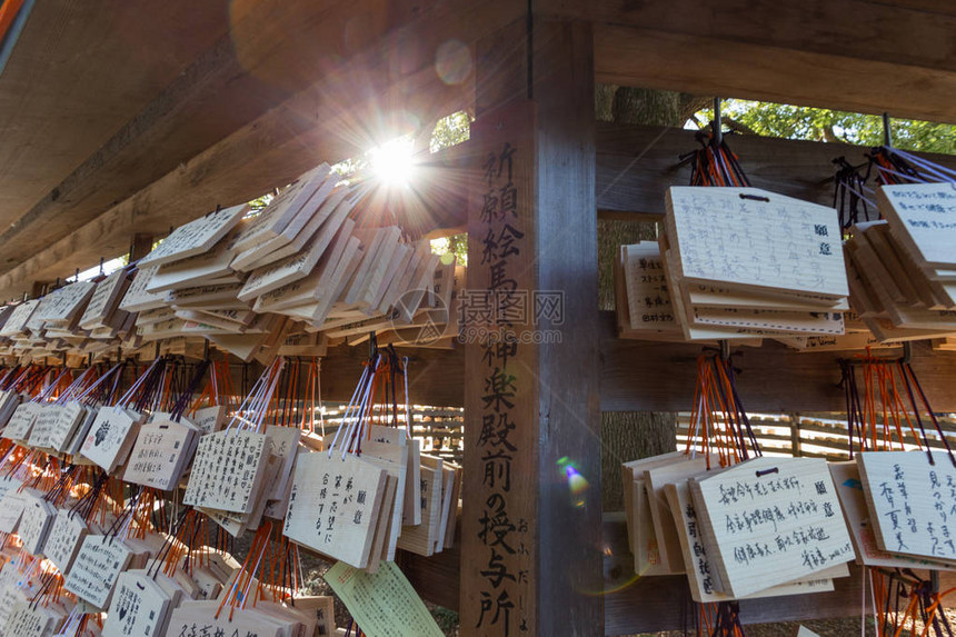 日本间古京都寺庙的建筑图片