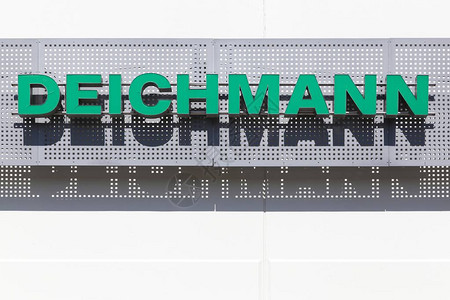 Deichmann在墙上的标志图片