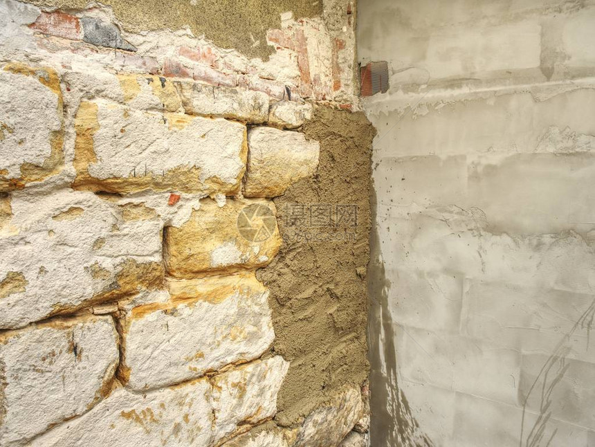 古建筑上的沙石岩墙传统的中世纪建图片