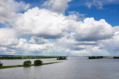 俄罗斯伏尔加河上的图片