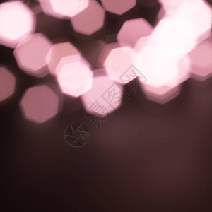 灯光彩色背景圣诞节的心情明亮的灯泡在模糊的地方图片
