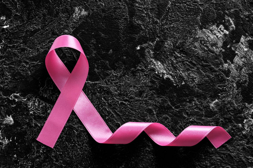 乳房癌认识概念以红皮肤为背图片