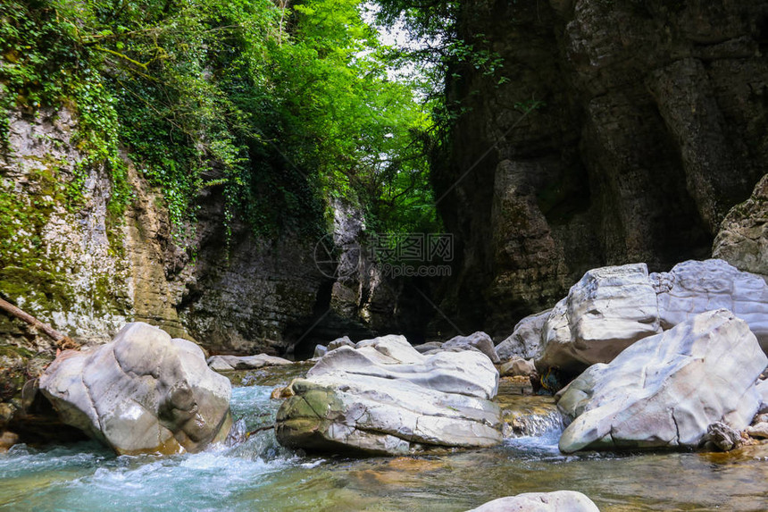 格鲁吉亚的Martvili峡谷图片