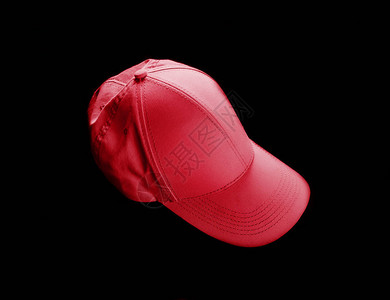 黑色背景的红色棒球帽设计模板图片