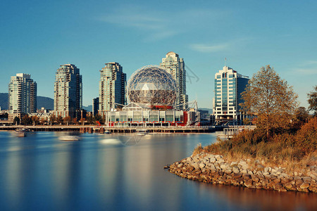 日落时分的温哥华城市建筑加拿大图片
