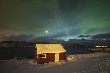 夜间北极光北极光图片