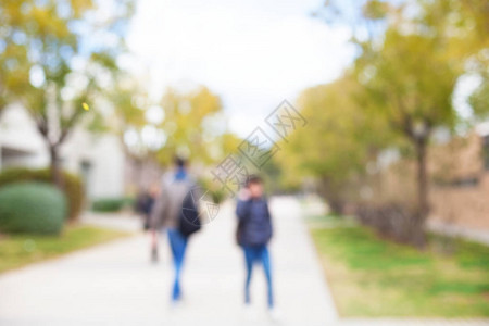 大学校园外表模糊背景图片