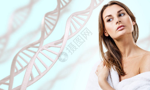 白DNA链中年轻感女人的肖像图片