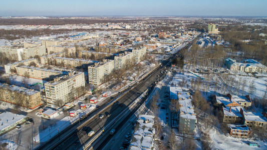 哈巴罗夫斯克公路交叉口由无人驾驶拍摄的顶部风景展望10图片