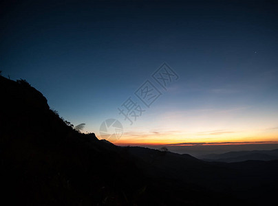 美丽的景色日落自然夕阳山背景图片