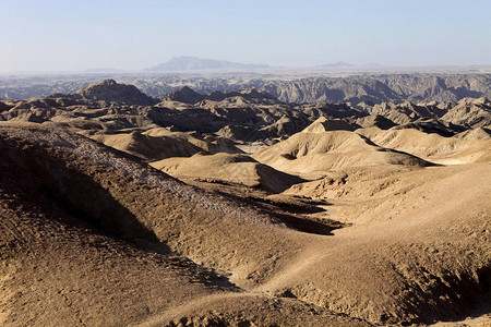 纳米比亚中部的丘陵沙漠图片
