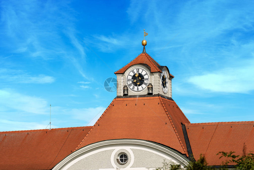 慕尼黑宁芬堡宫SchlossNymphenburg若虫城堡与钟楼的细节德国巴伐利亚前图片