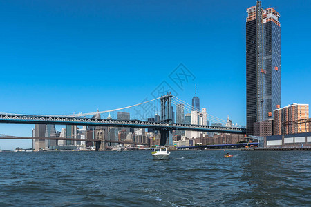 曼哈顿大桥和布鲁克林大桥在纽约图片