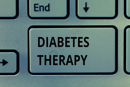 显示糖尿病治疗的文字符号概念照片将患者的血糖水平设图片