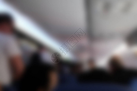飞机内部模糊的分散焦点的背景图片