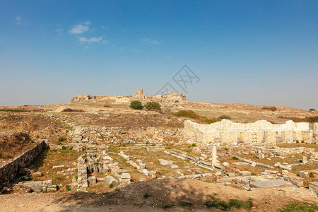 鲁村小米土耳其艾登省现代Balat村附近古老的Miletus高超城市Mile背景