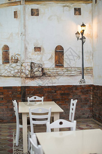餐厅空桌椅咖啡厅露台桌图片