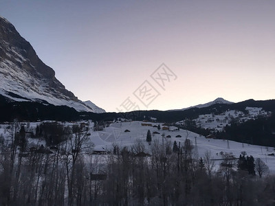 Grindelwald山谷的风景和自然景观图片
