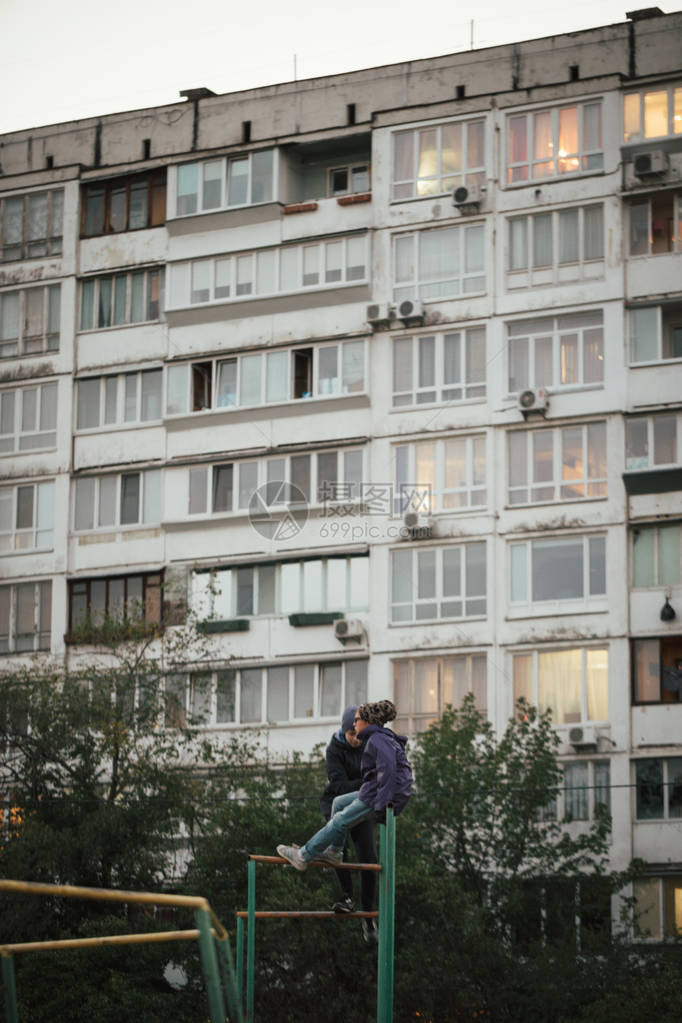 Ghetto建造了苏联解体的建筑图片