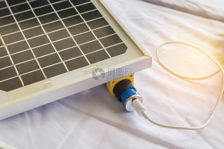 小型太阳能电池充电器手机便携式图片