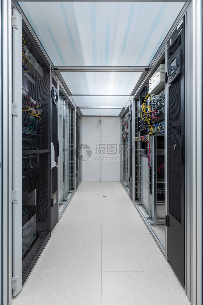 数据处理服务中心环控走廊图片