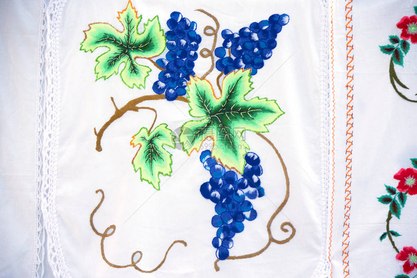 印有白俄罗斯毛巾刺绣国型织物和毛巾上的图片
