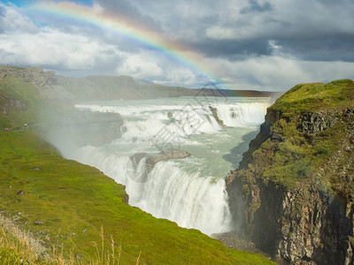 冰岛美丽的gullfoss瀑布图片