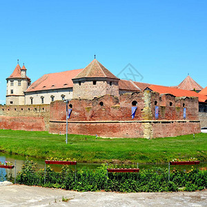 市的古老中世纪堡垒图片