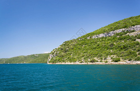 林湾和山谷是克罗地亚伊斯特里亚西海岸的一个独特的地理特征图片