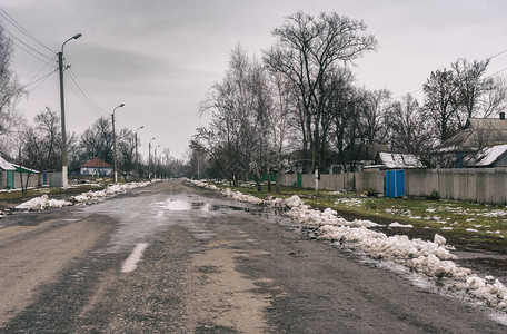 乌克兰Sumskaya州Podilky农村一片空旷街道图片