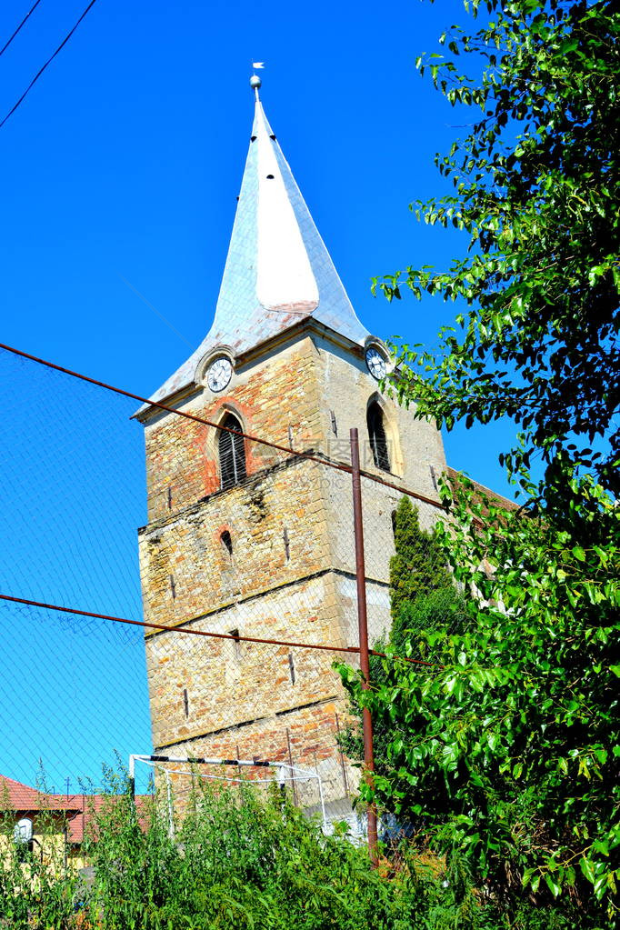 罗马尼亚特兰西瓦尼亚州Soars村的中世纪福音教堂图片
