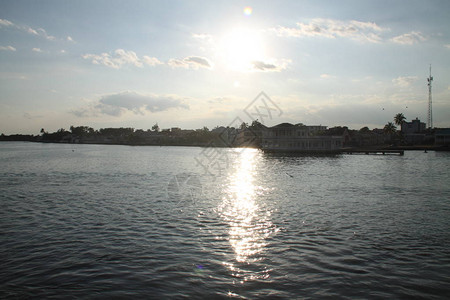 海港日落图片