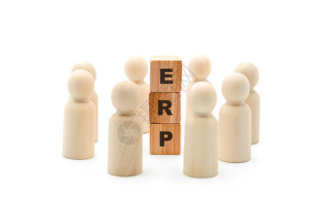 木制作为业务团队围绕首字母缩略词ERP企业资源规划图片