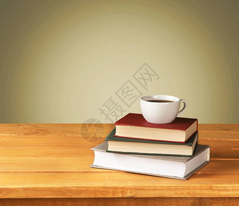 书本和茶杯教育和学图片