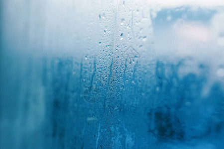 空气湿度高滴水量大玻璃窗玻璃自图片