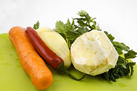 新鲜蔬菜厨房的菜烧菜图片
