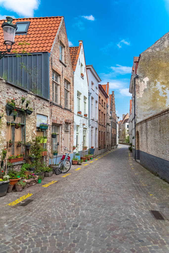 比利时的布鲁日古老街道上美图片
