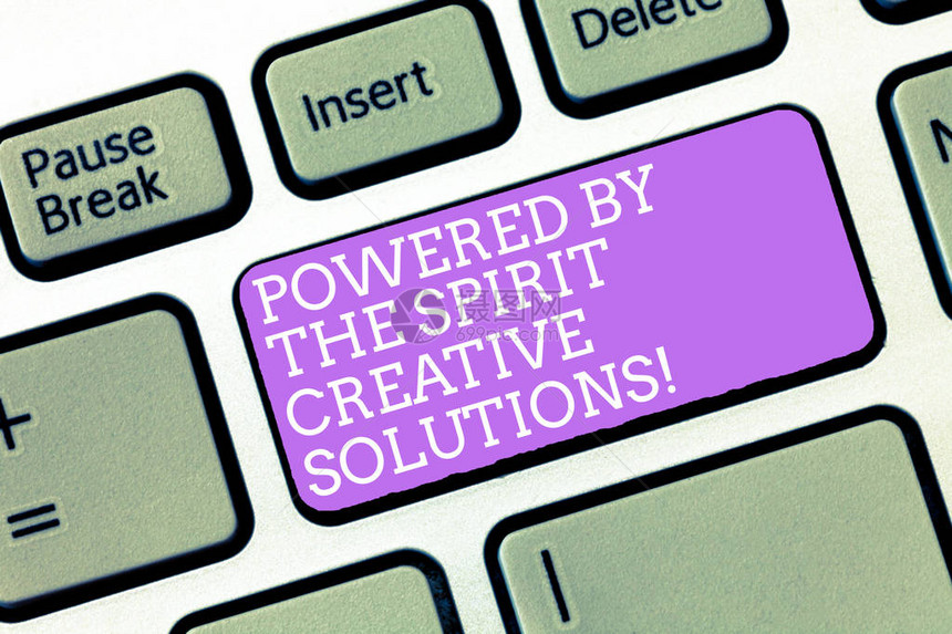 由TheSpiritCreativeSolutions提供支持的手写文本概念意义强大的新替代理念键盘意图创建计算机消息图片