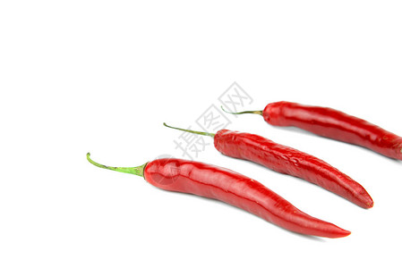 白色背景的红辣椒食物图片