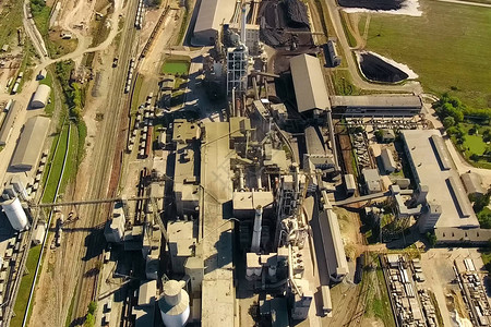 水泥厂全景大型水泥厂在工厂以工业图片