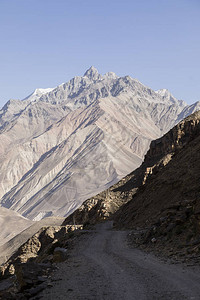 帕米尔山区的美丽风景从塔吉克斯坦看阿富汗图片