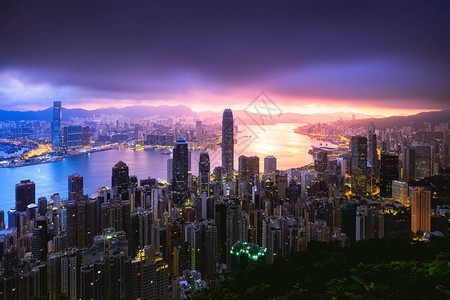 香港日出高峰的图片