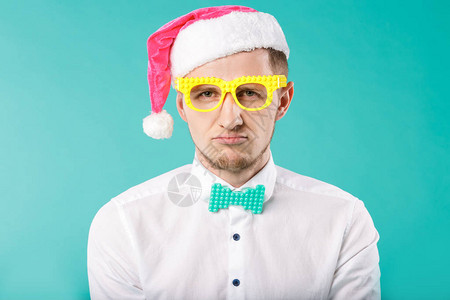肖像白种人男商业滑稽帽子眼镜构成情绪不满图片
