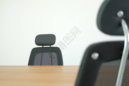 家庭办公室的椅子办公桌共同工作空间背景图片
