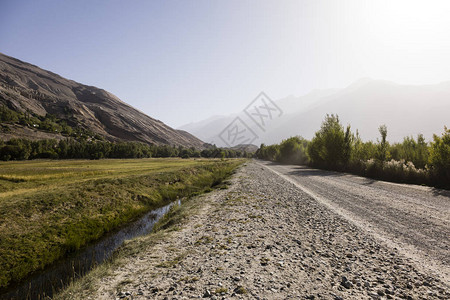 塔吉克斯坦的FertileWakhan河谷高清图片