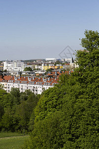 慕尼黑施瓦宾格建筑的远景图片