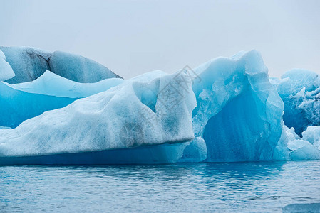 冰岛Vatnajokull冰川附近的Jokulsarlo图片