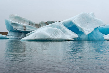 冰岛Vatnajokull冰川附近的Jokulsarlo图片