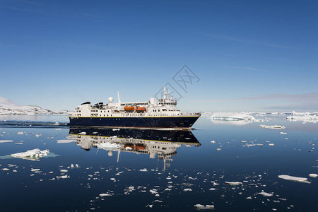 南极客船背景图片